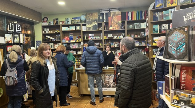 PRESENTACION LIBRERIA RECONQUISTA OVIEDO