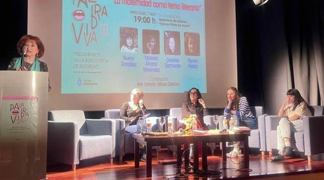 PALABRA VIVA EN LA BIBLIOTECA PÉREZ DE AYALA